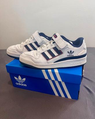 Scarpe Adidas 20€, numero 40