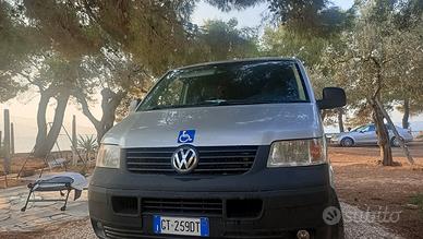 WV Transporter Caravelle Autovettura 