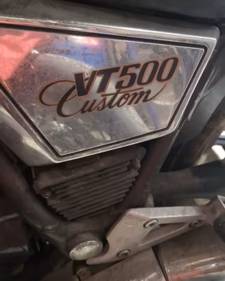 HONDA VT 500 CUSTOM