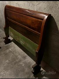 letto a barca antico