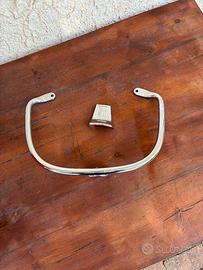 Tappo copriviti e maniglione Vespa super 300