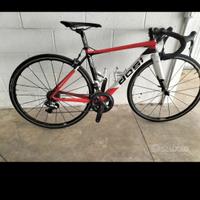 BICI DA CORSA DOSI CARBONIO ULTEGRA DI2 11V