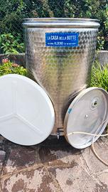 CONTENITORE INOX  PER VINO CON TENUTA AD ARIA