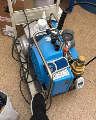 Bauer Junior II compressore