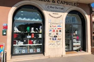 Negozio via sette metri