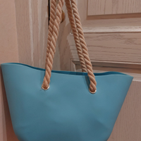 Borsa mare in gomma e tracolla in corda. Cm 48x 30