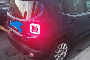 Auto, Jeep Renegade