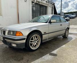 BMW 318is e36