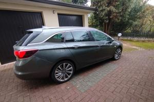 Opel Astra sw 1.600 cc diesel.  Mod. Sport Turer