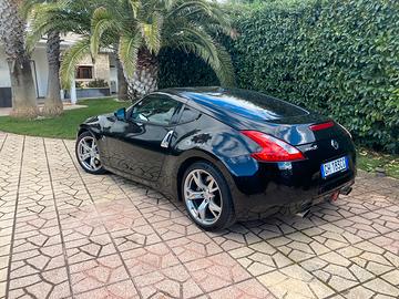 Nissan 370z