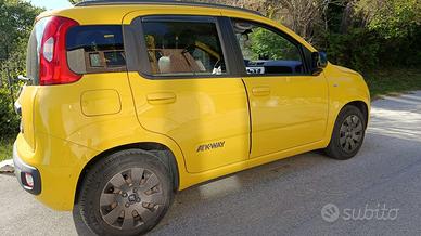FIAT PANDA 1.2 GPL MODELLO KWAY anno 3/2016