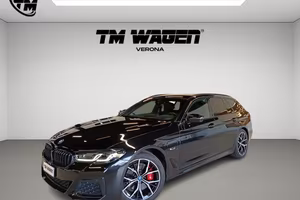 BMW Serie 5(G30/31/F90) - 530e Touring Msport 2023
