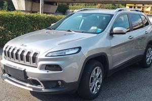 Jeep Cherokee 2.2 4x4 limited. Euro6