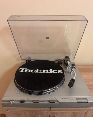 Giradischi Technics SL-D2