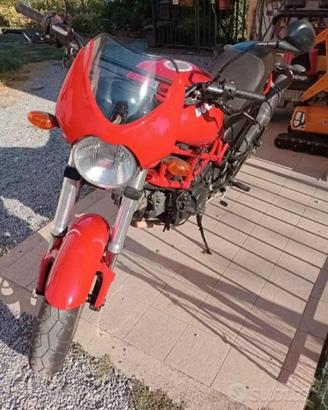 Ducati Monster 695