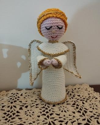 Angelo uncinetto amigurumi