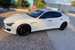 Maserati Ghibli 3.0 V6 Diesel 275 CV – Iva Esposta