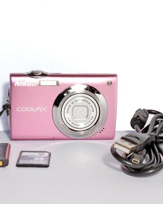 Nikon Coolpix S4000 fotocamera funzionante