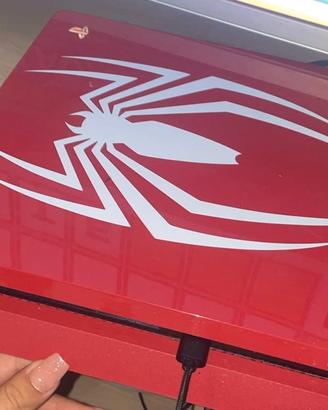 Ps4 slim Limited Edition (spiderman)
