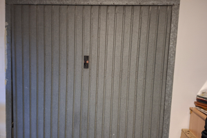 Portone basculante garage