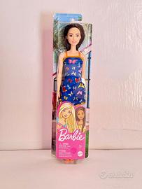 Barbie Abito Blu con Farfalle Colorate
