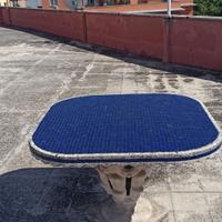 Tavolo in mosaico con base in pietra