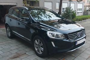 volvo XC60 T5 Momentum benzina