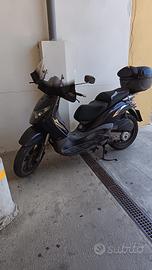 Beverly 250