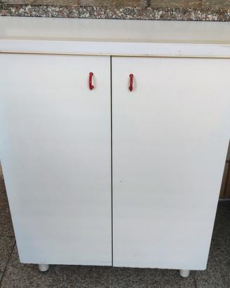 mobiletto bianco tipo cucina