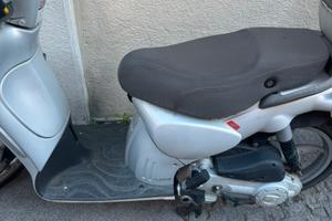Scarabeo 100