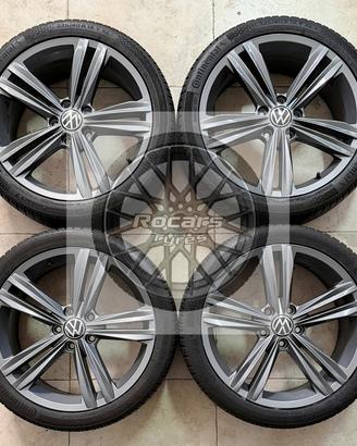 Cerchi 18 e pneumatici M+S Volkswagen Golf R Line