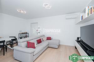 SPLENDIDO TRILOCALE - DOPPI SERVIZI - TERRAZZO - B