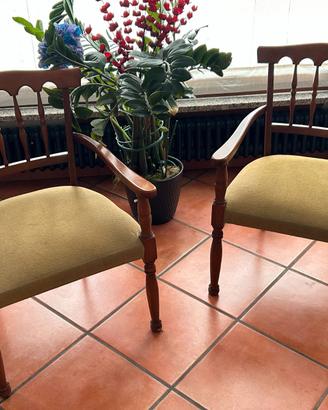 Coppia di poltroncine legno con seduta imbottita