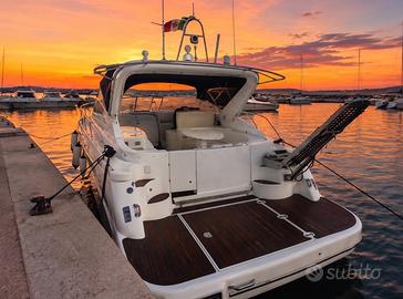 Mira 43 con 2 x Volvo Penta 300 Hp
