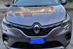 Renault Captur Fast Track Techno TCe 100 GPL