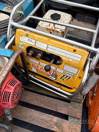 A222 - CENTRALINA IDRAULICA JCB