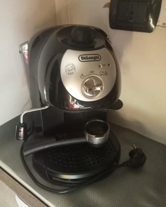 macchina caffe' con cialde de Longhi 