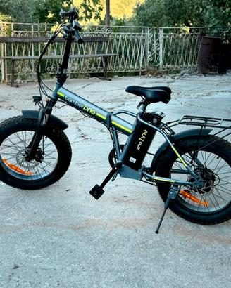BICI ELETTRICA BOMBER ONE EMG PIEGHEVOLE
