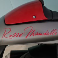 Moto Guzzi v11 sport rosso mandello