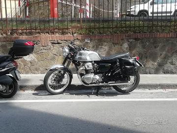 Serbatoio moto w650