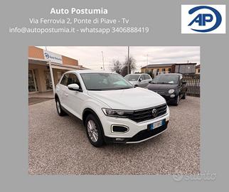 Volkswagen T-Roc 2.0 tdi 150 cv Business Dsg - Far
