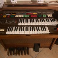 Organo Elka Crescendo 303