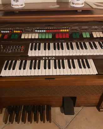 Organo Elka Crescendo 303