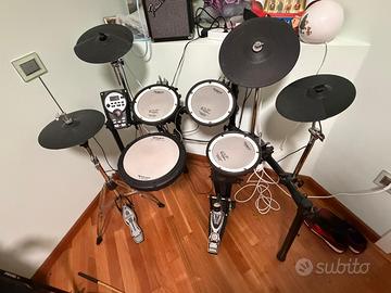 batteria elettronica Roland TD-11 con rack