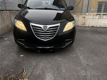 Lancia Y 1.3 MJT 16 v 95 cv 5 porte S&S gold