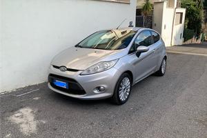 FORD FIESTA Gpl/Benzina 2010 TITANIUM