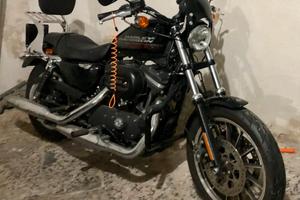 Harley Davidson Sportster 883 Roadster Nera