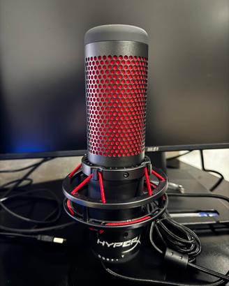 Micfofono hyper x quad cast