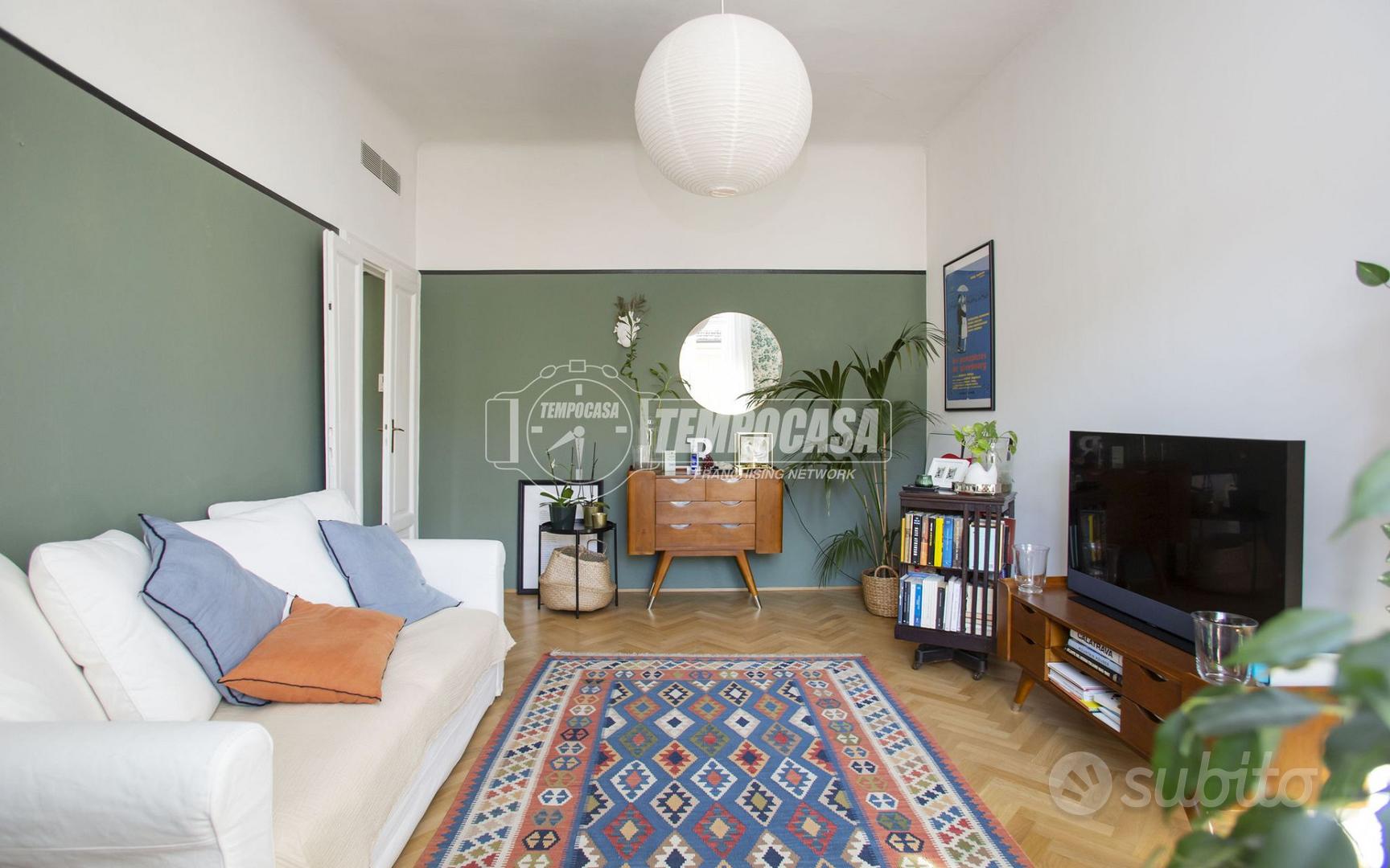 AMPIO BILOCALE CON CUCINA ABITABILE E BALCONE - Vista 2
