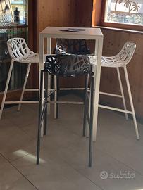 Set 3 sgabelli design “Forest” Fast + tavolo autol